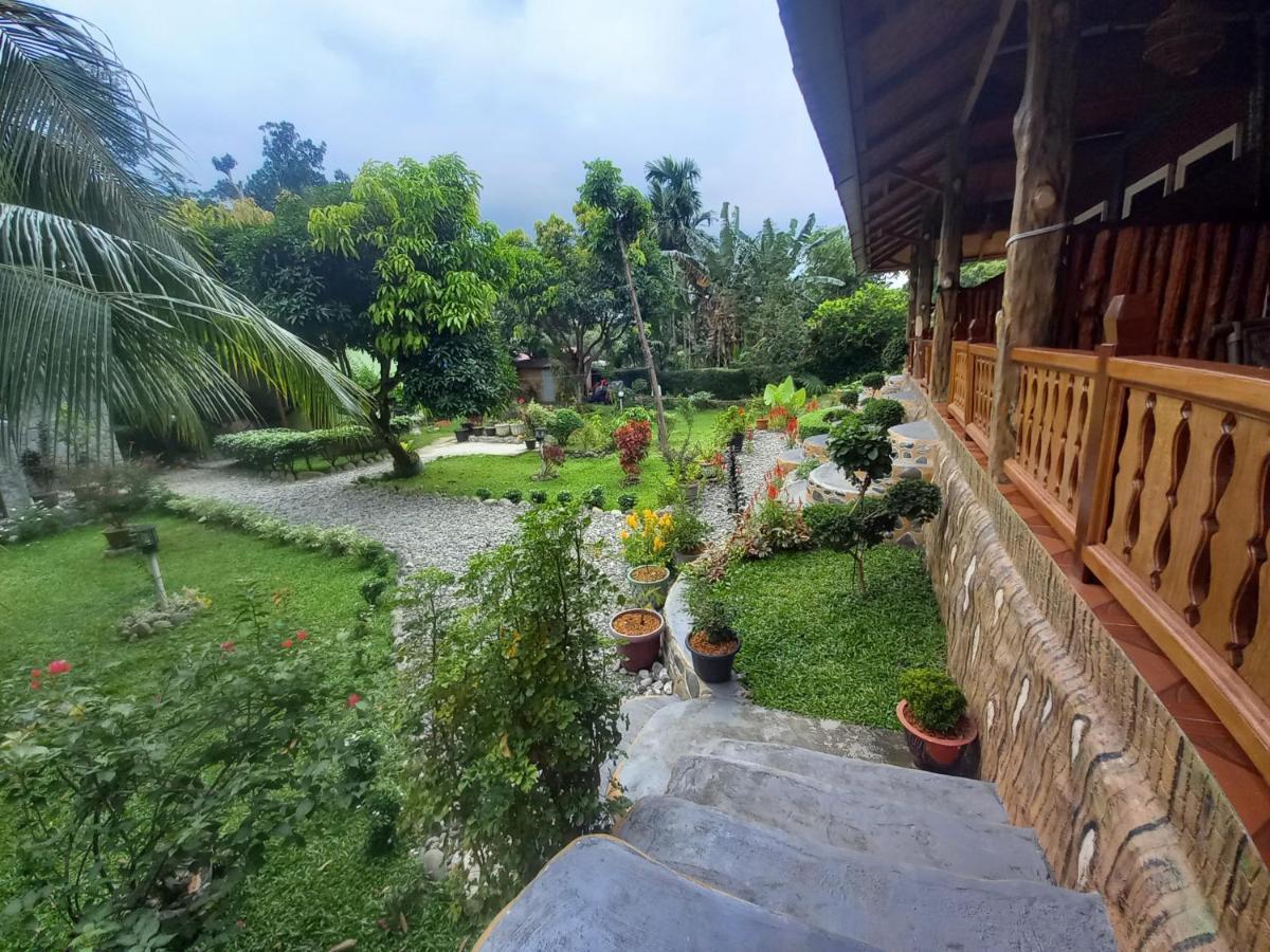 Sahnan Guest House Bukit Lawang Bagian luar foto